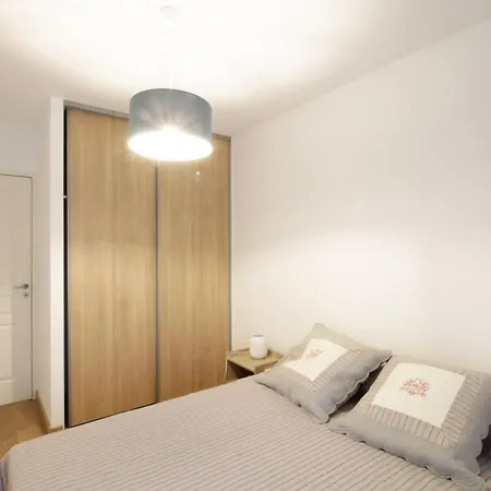 Comfortable T3 Just A Stone's Throw From The Lake! * Aix-les-Bains